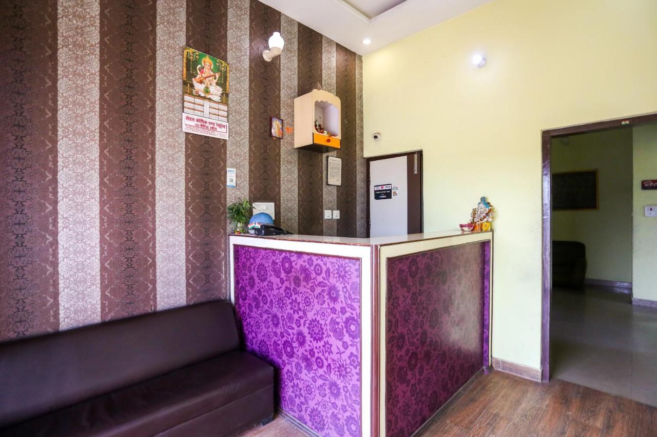 Spot On 72060 Hotel Kaushik Kakarmatha 외부 사진